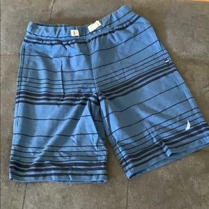 Boys Nautica striped shorts Sz 14/16 like new